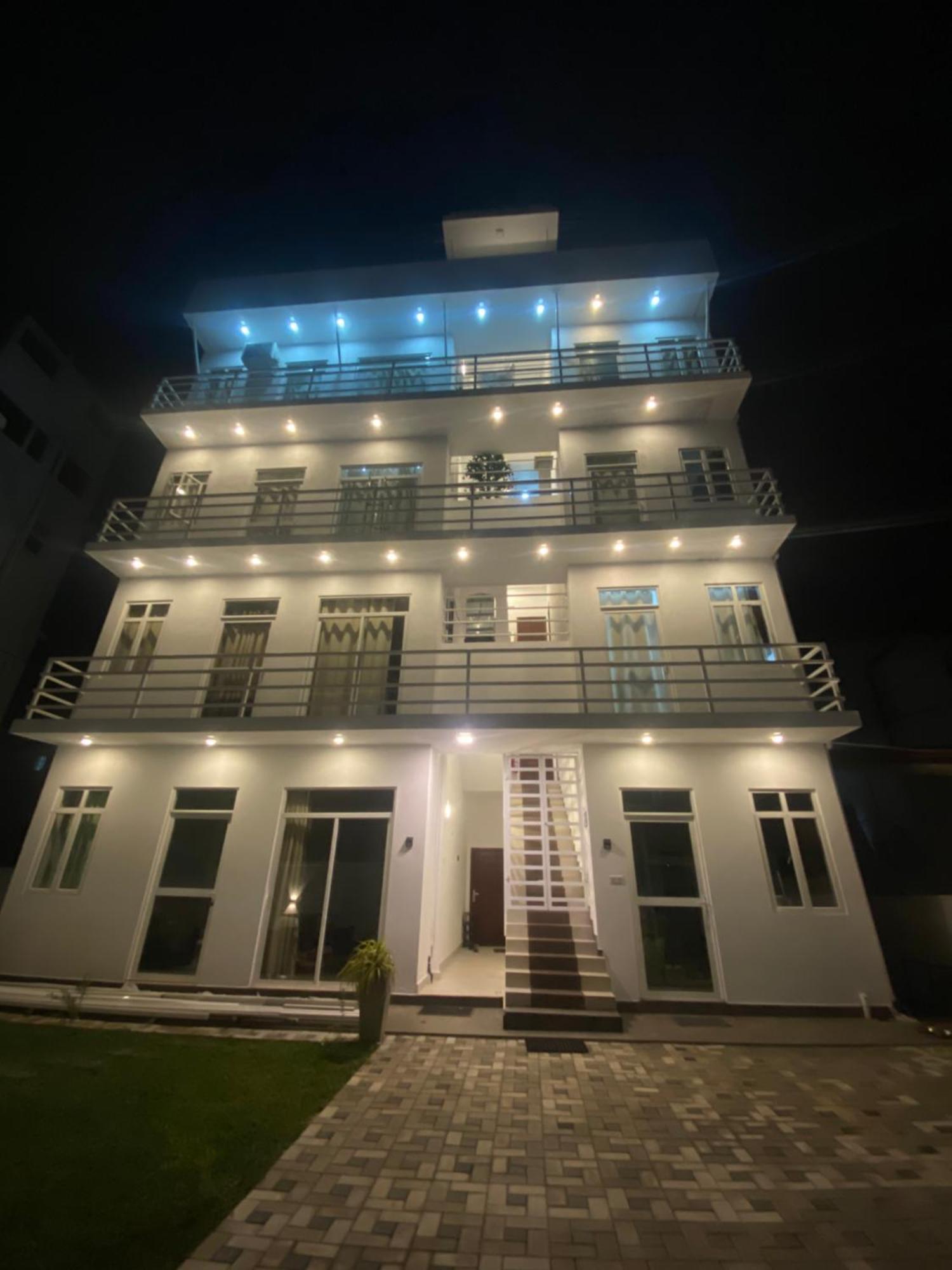 Apartment Near Colombo Airport Katunayaka Exterior foto